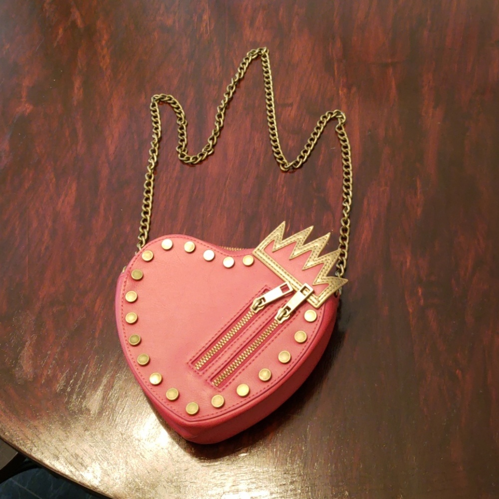 Disney Descendants Evie's Purse